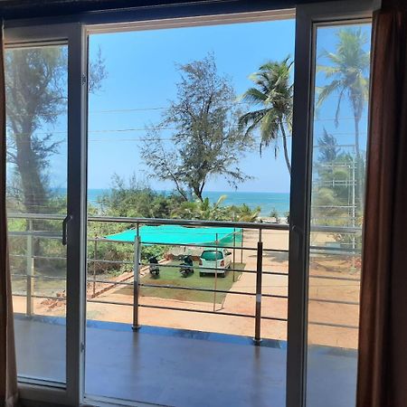 Raapan Beach Resort มัลวาน ภายนอก รูปภาพ